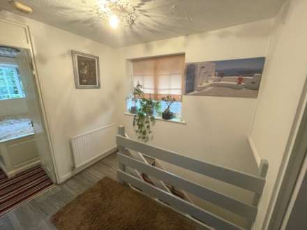 Savernake Close, Reading, Image 5