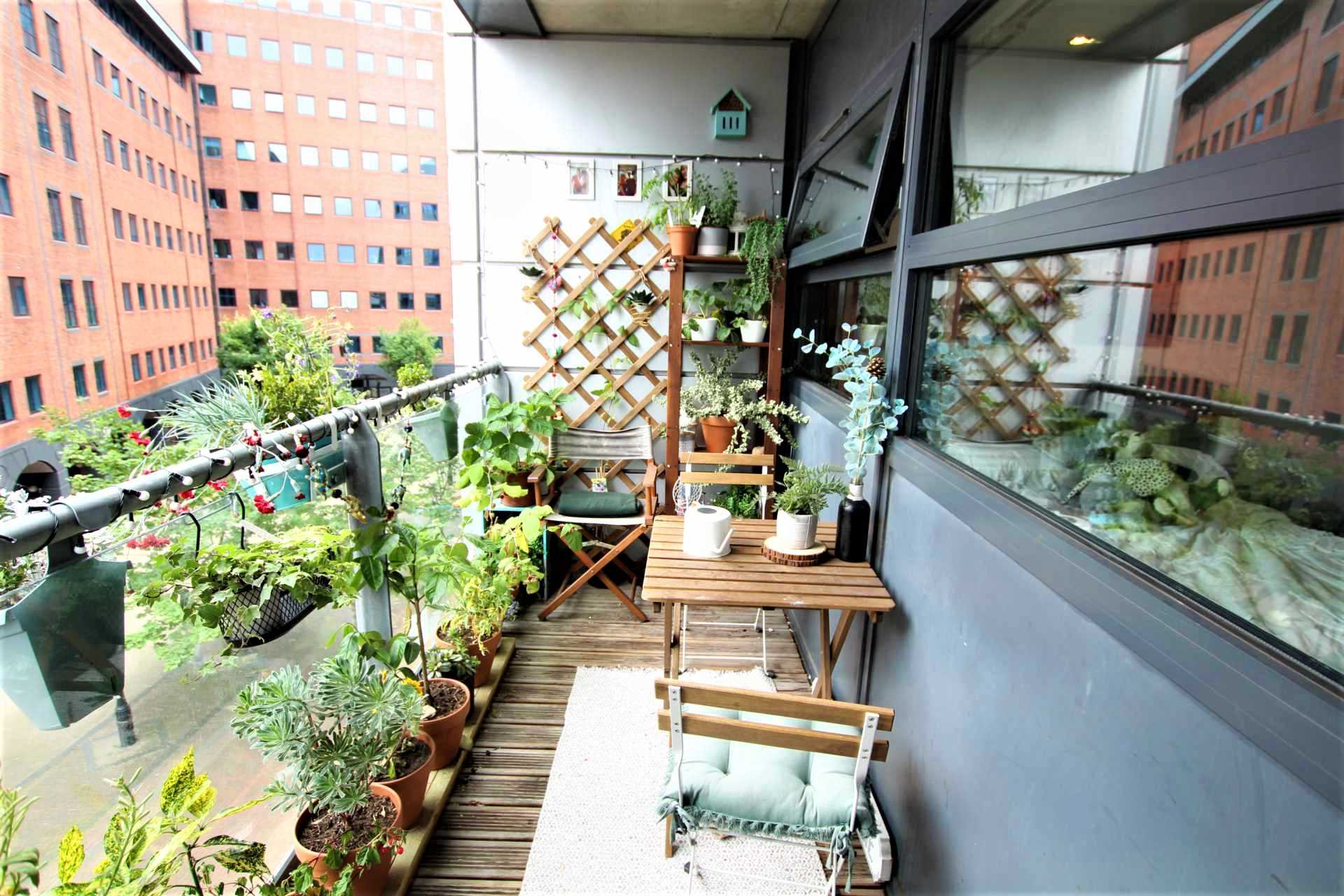 Property For Sale Millennium Point, The Quays, Salford Jennie Platt