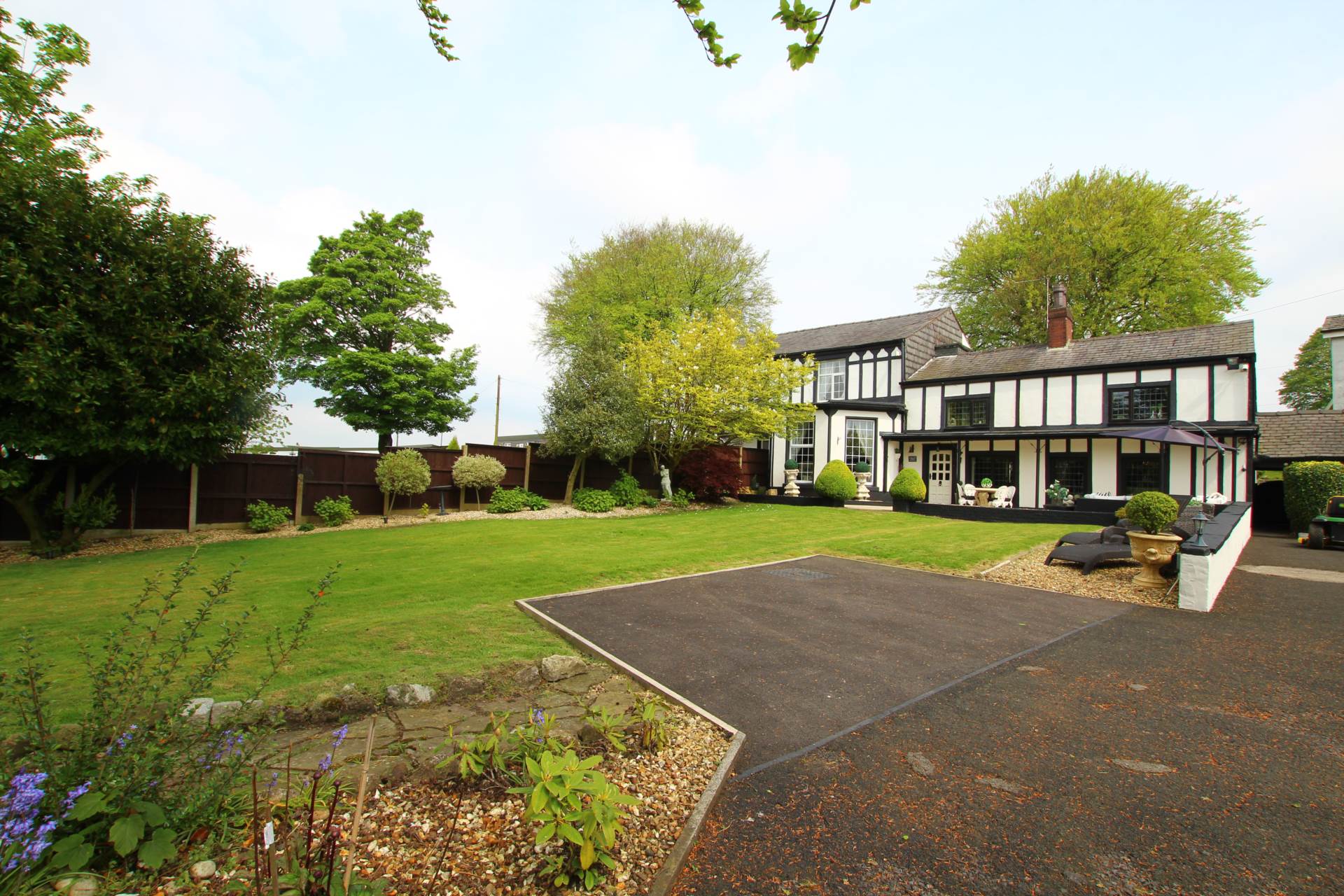 Property For Sale Clarkes Hill, Ringley Road, Whitefield Jennie