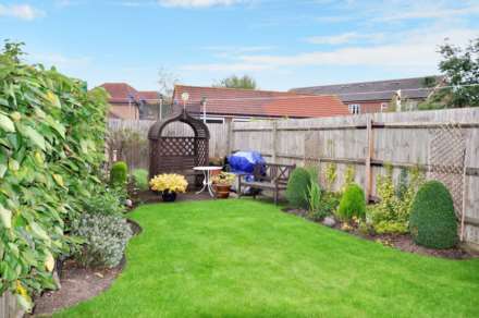 Bowmont Water, Didcot, Image 8