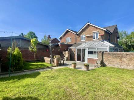 Ferry Road, South Stoke, Image 1