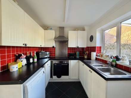 Hawthorn Close, Wallingford, Image 2