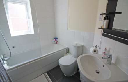 Potteries Lane, Chilton, Image 6