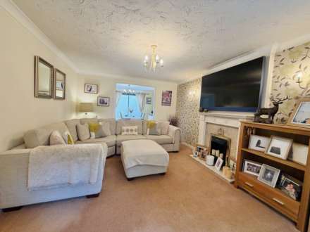 Blackwater Way, Didcot, Image 3