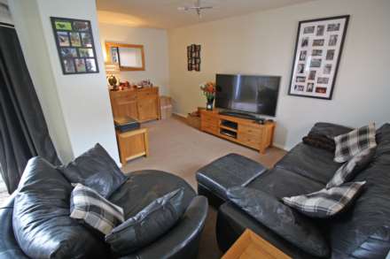 Dearne Place, Didcot, Image 3