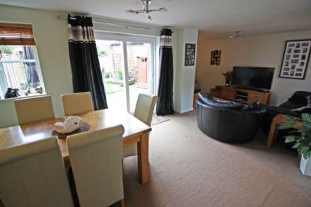 Dearne Place, Didcot, Image 4