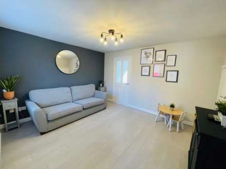 Darent Place, Didcot, Image 3