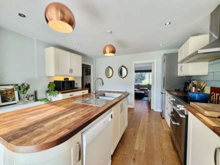 Brookmead Drive, Wallingford, Image 4