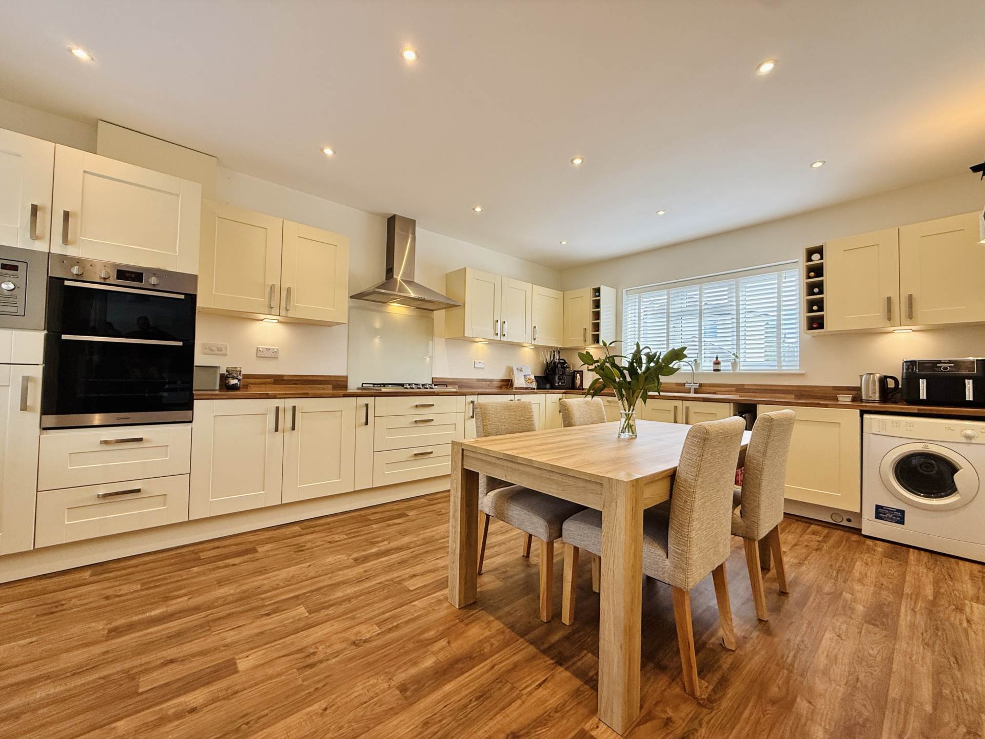 Tavistock Avenue, Didcot, Image 2