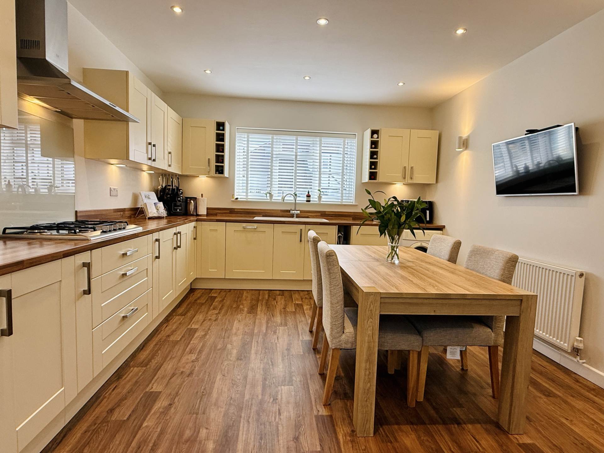 Tavistock Avenue, Didcot, Image 4