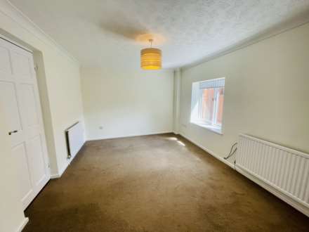 Hunts Mill, Crispin Place, Image 6