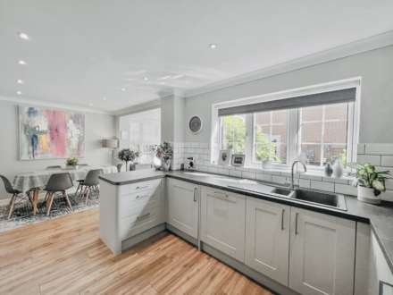 Hithercroft Road, Wallingford, Image 3