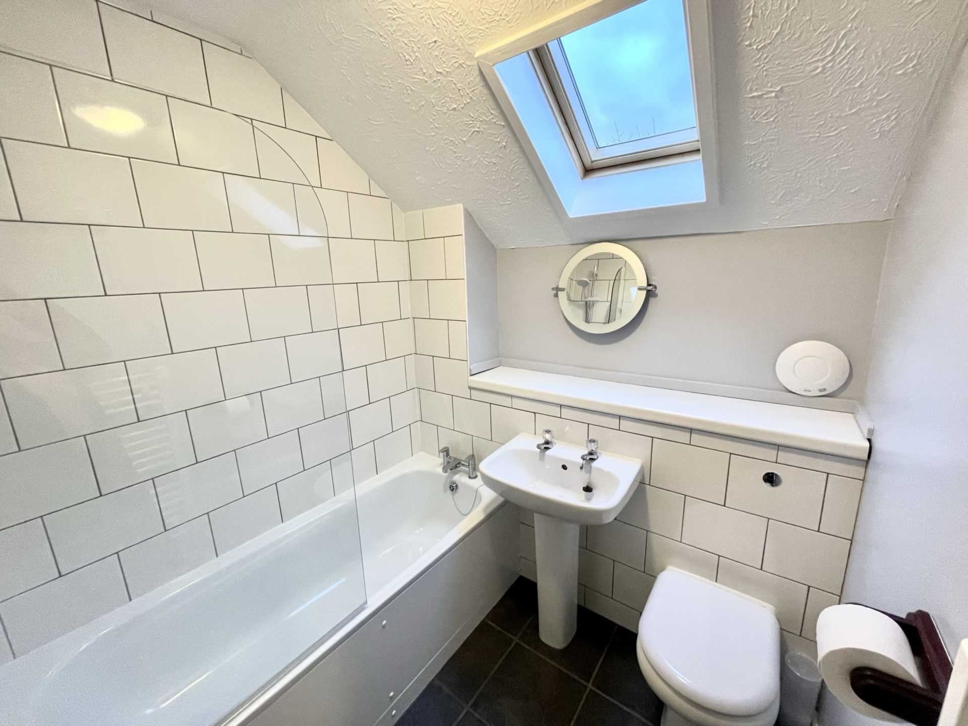 Linacre Close, Didcot, Image 5