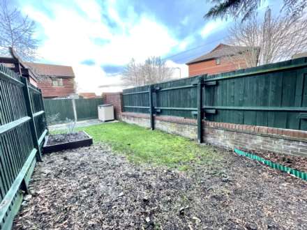 Linacre Close, Didcot, Image 7