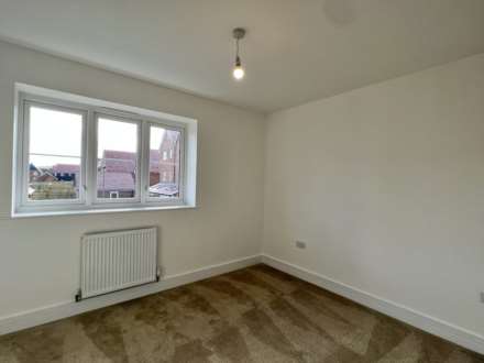 Foxcote Crescent, Didcot, Image 11