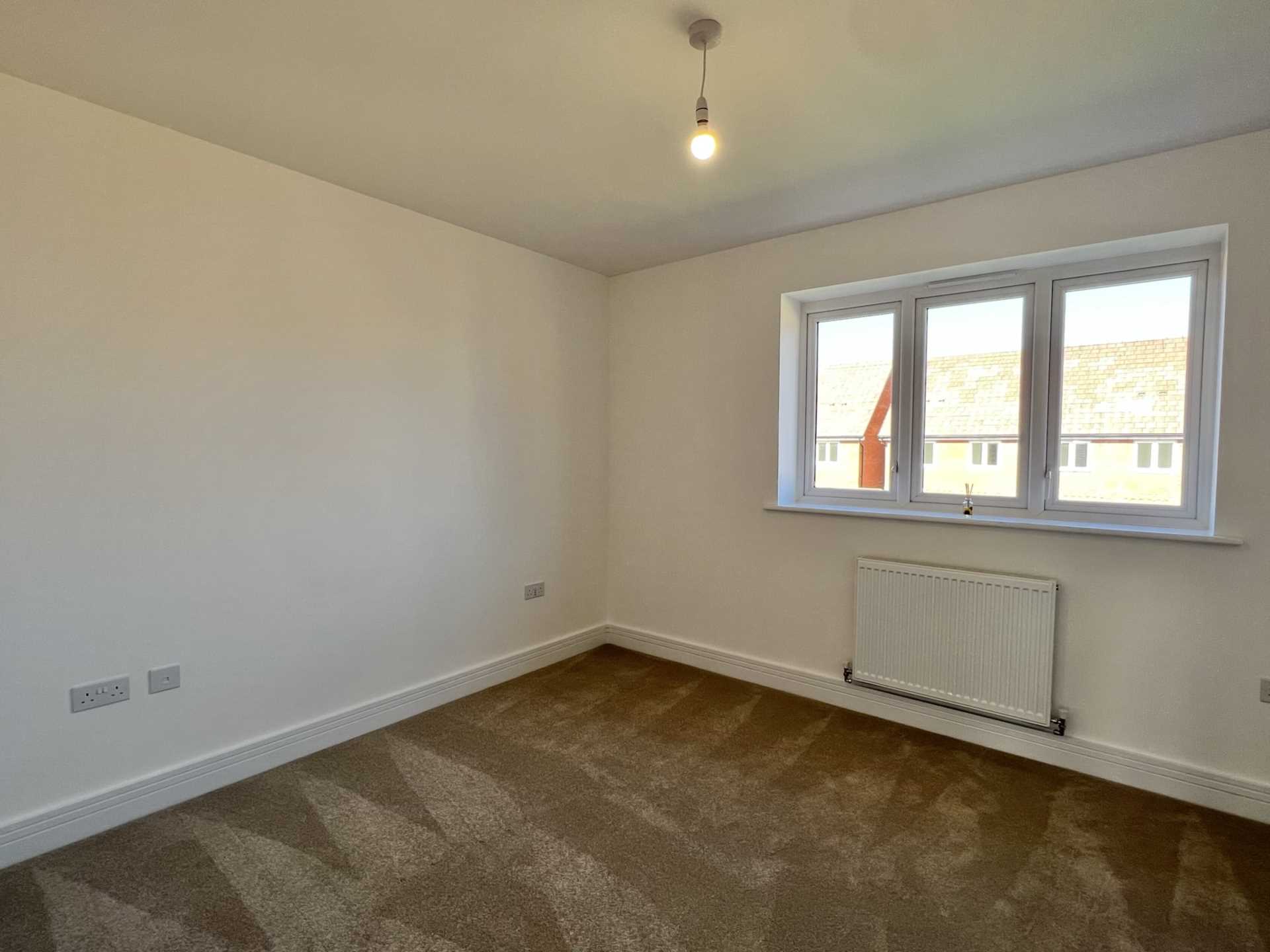 Foxcote Crescent, Didcot, Image 5