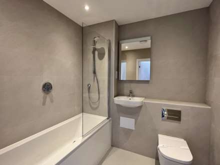 Foxcote Crescent, Didcot, Image 6