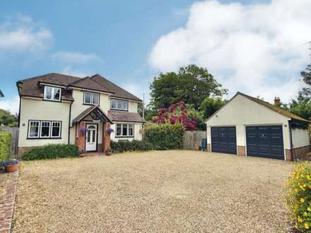 Brook House, Reading Road