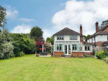 Brook House, Reading Road, Image 17
