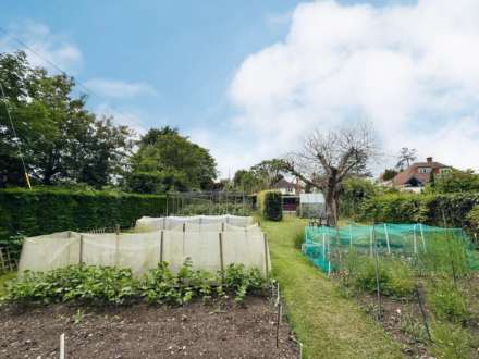 Brook House, Reading Road, Image 19