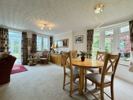 Brook House, Reading Road, Image 3