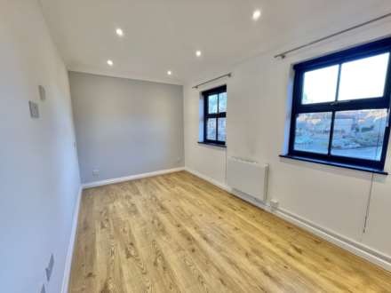 McMullan Close, Wallingford, Image 6