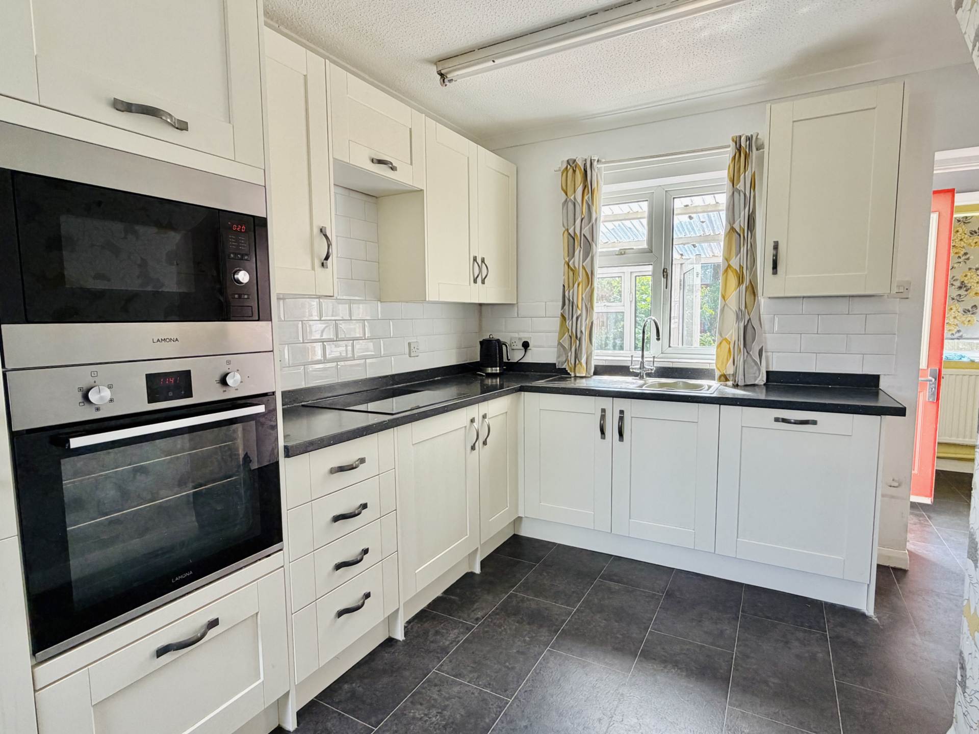Geoffrey Barbour Road, Abingdon, Image 2