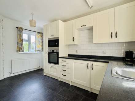 Geoffrey Barbour Road, Abingdon, Image 3