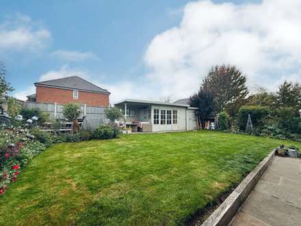 Kennedy Crescent, Cholsey, Image 20