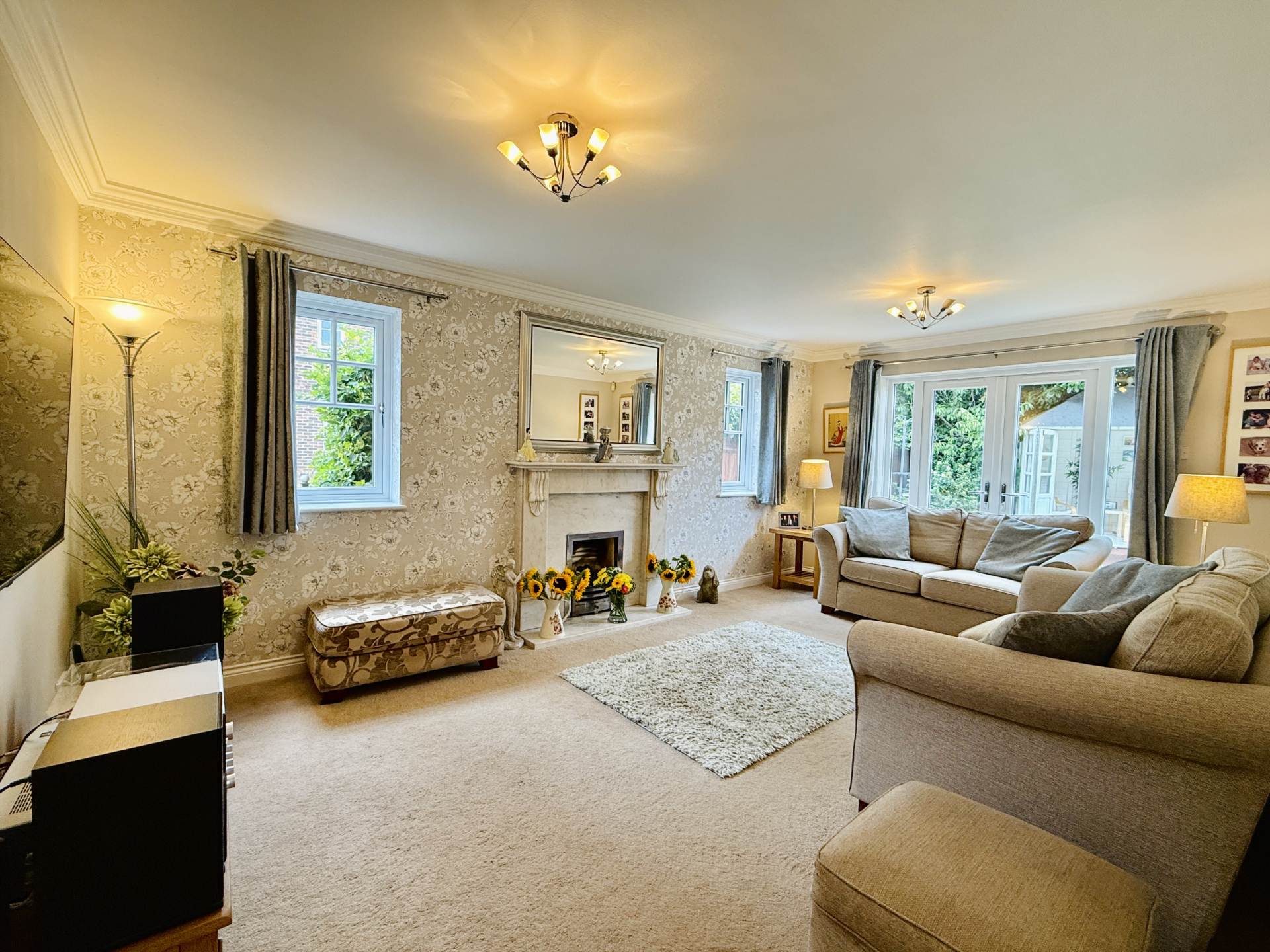 Saxon Court, Benson, Image 6
