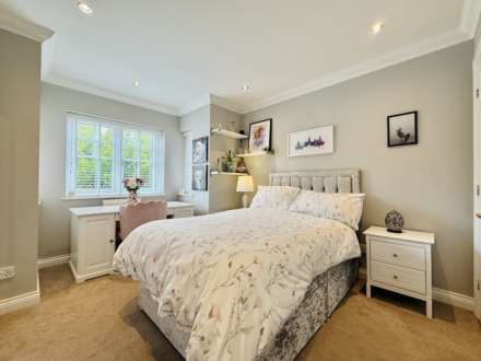 Saxon Court, Benson, Image 12