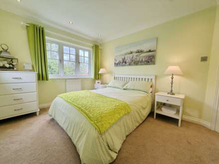 Saxon Court, Benson, Image 14