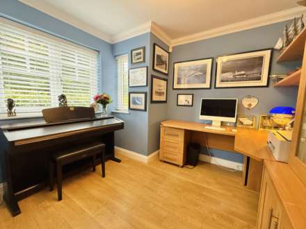 Saxon Court, Benson, Image 8