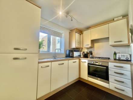 Sandpiper Walk, Didcot, Image 4