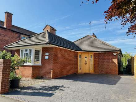 The Bungalow, Station Road, Image 1