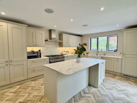 Saxons Way, Didcot, Image 2
