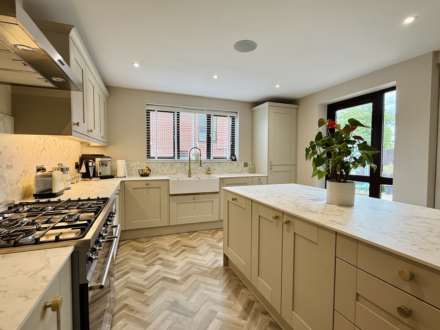 Saxons Way, Didcot, Image 5
