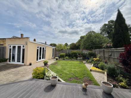 Fir Tree Avenue, Wallingford, Image 15