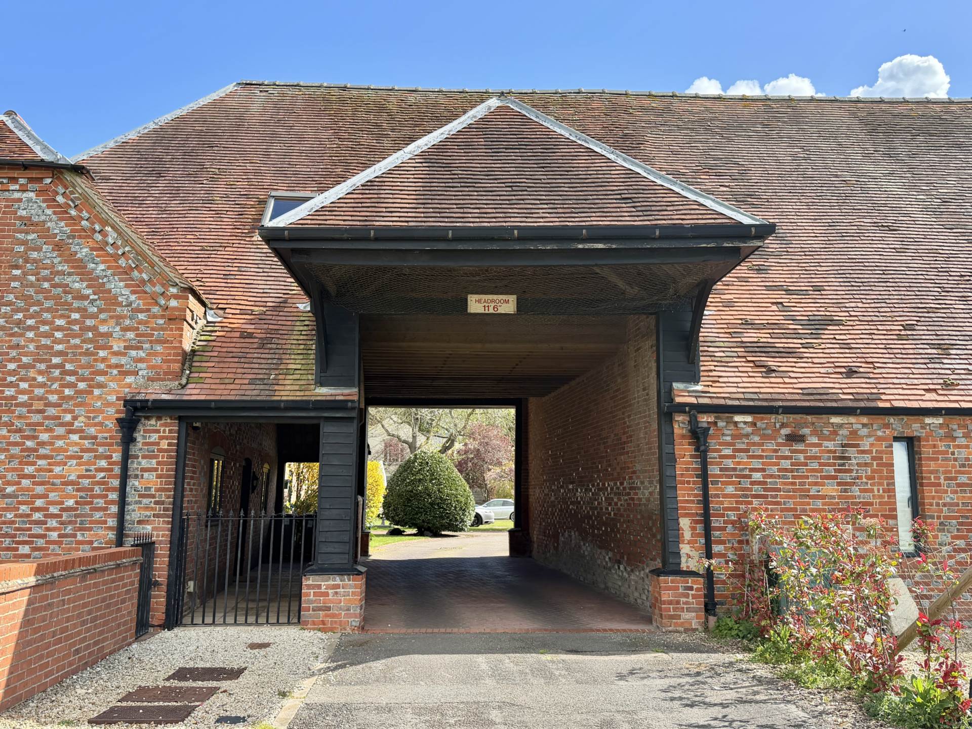 Fifield Barns, Benson, Image 20