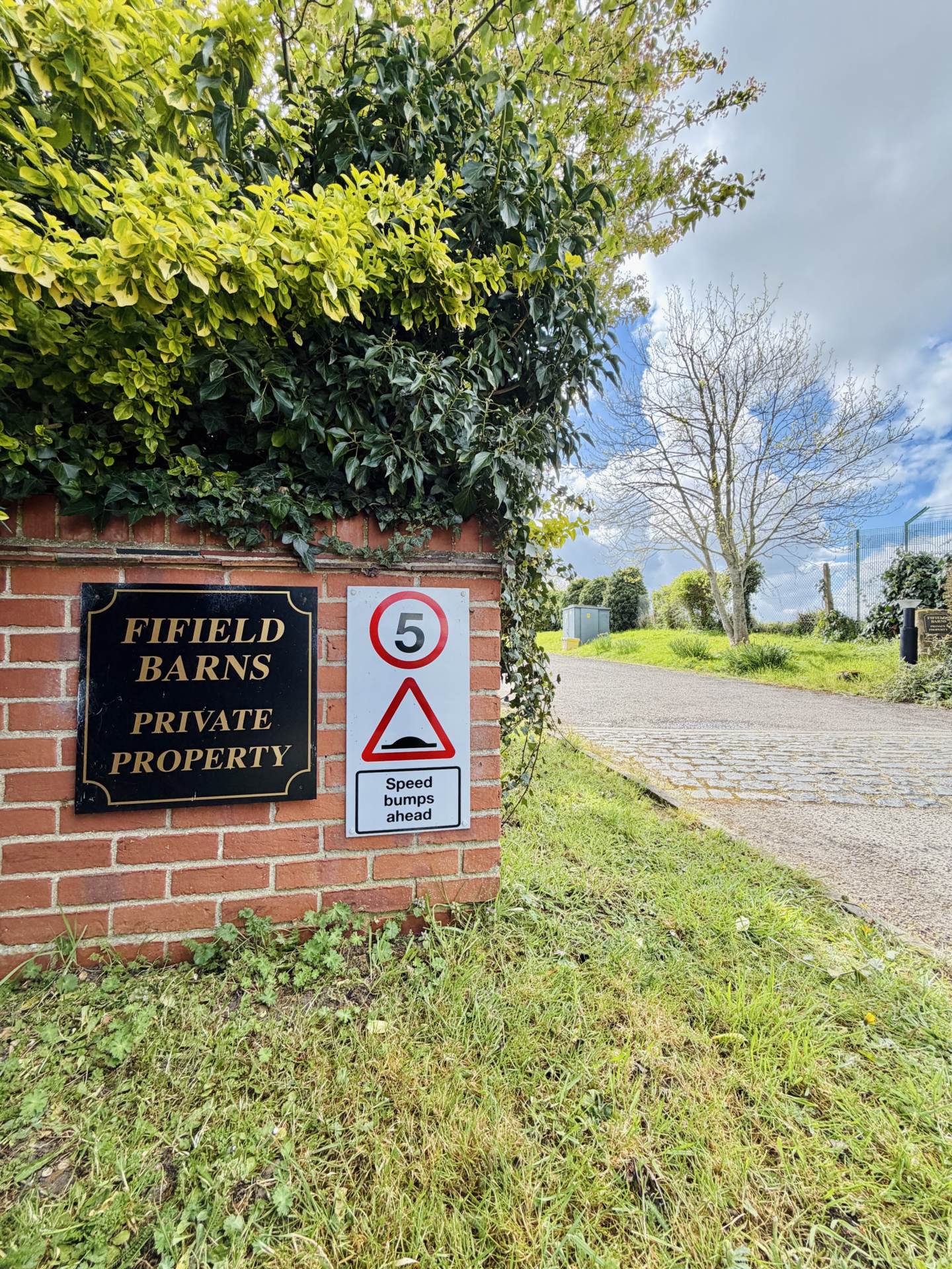 Fifield Barns, Benson, Image 27