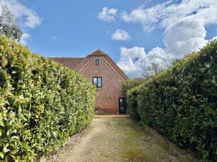 Fifield Barns, Benson, Image 21
