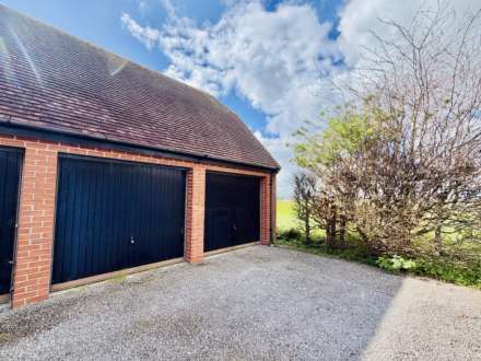 Fifield Barns, Benson, Image 23