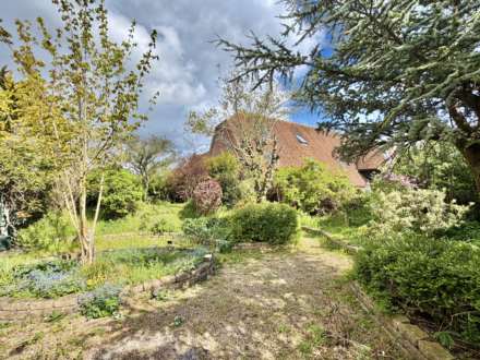Fifield Barns, Benson, Image 25