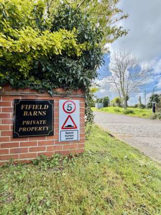 Fifield Barns, Benson, Image 27