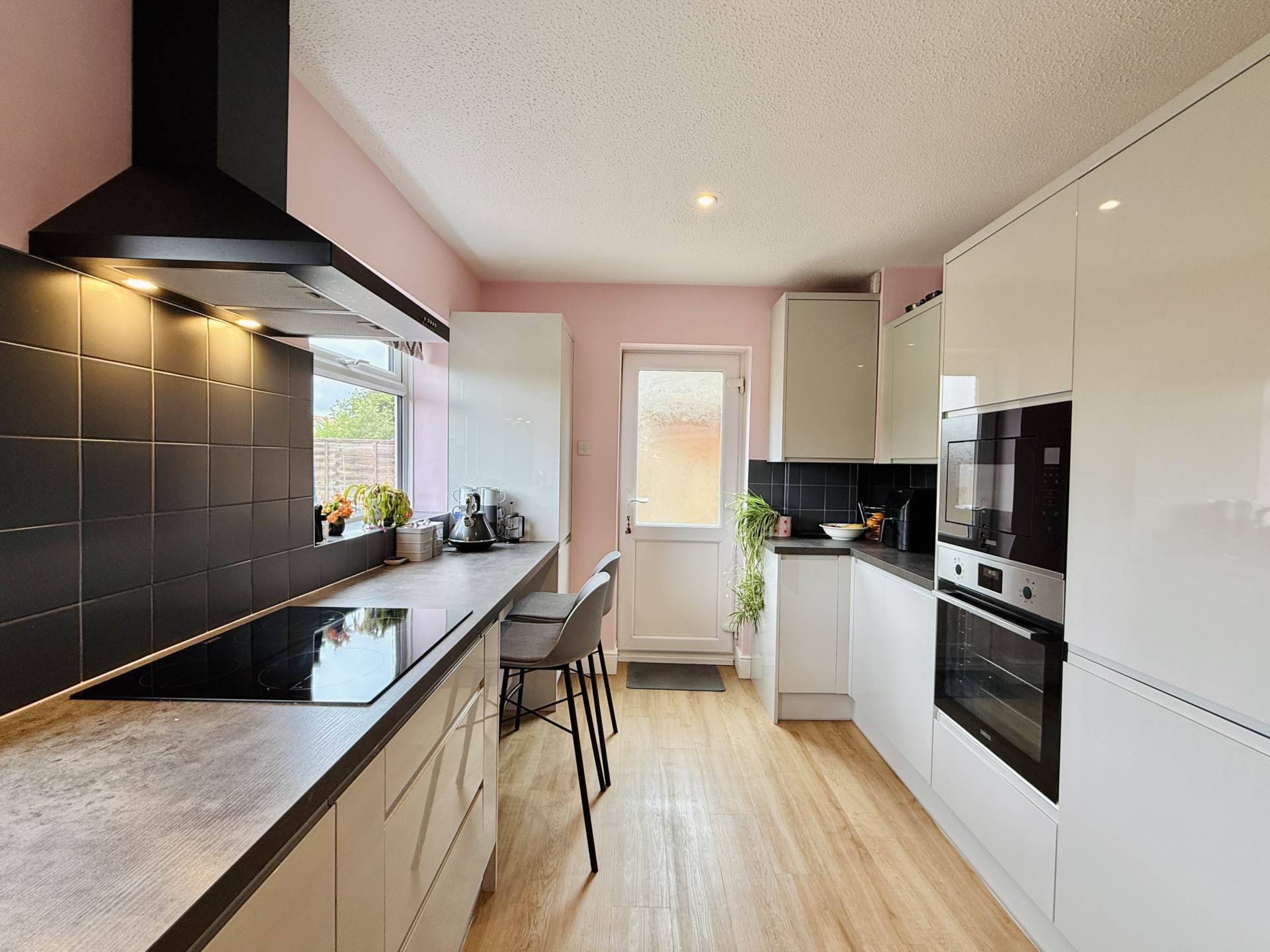 Fir Tree Avenue, Wallingford, Image 4