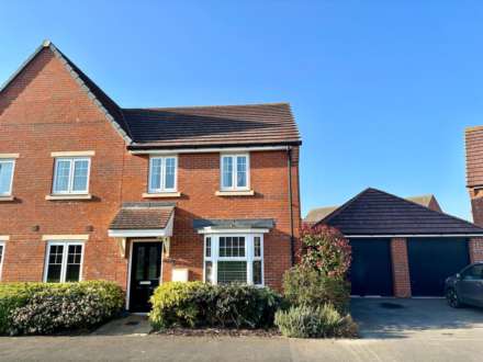 3 Bedroom Semi-Detached, Plover End, Didcot