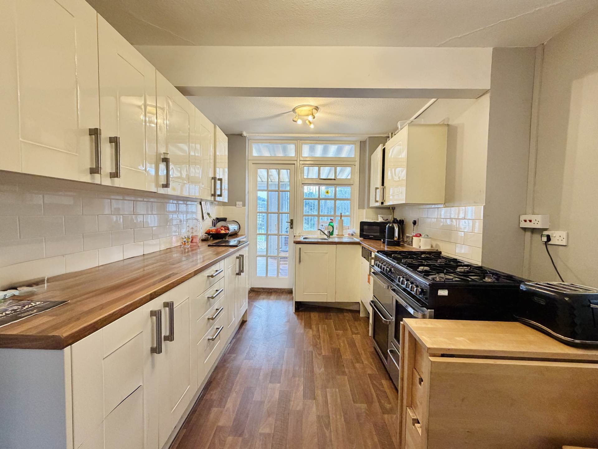 Chalmore Cottage, Reading Road, Image 2