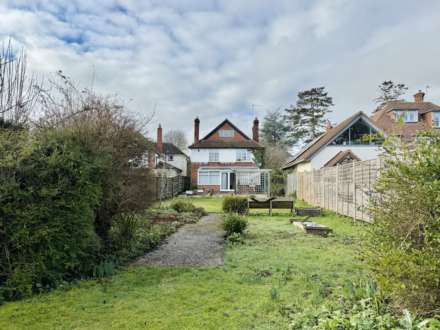 Chalmore Cottage, Reading Road, Image 15