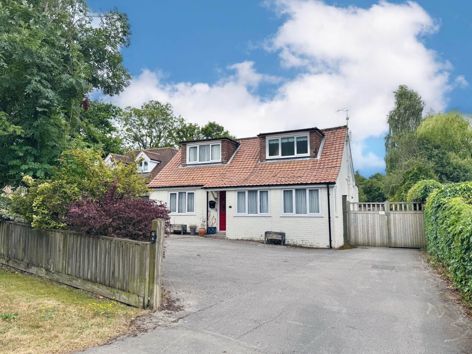 Bridle Path, Woodcote, Image 1