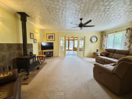 Bridle Path, Woodcote, Image 7